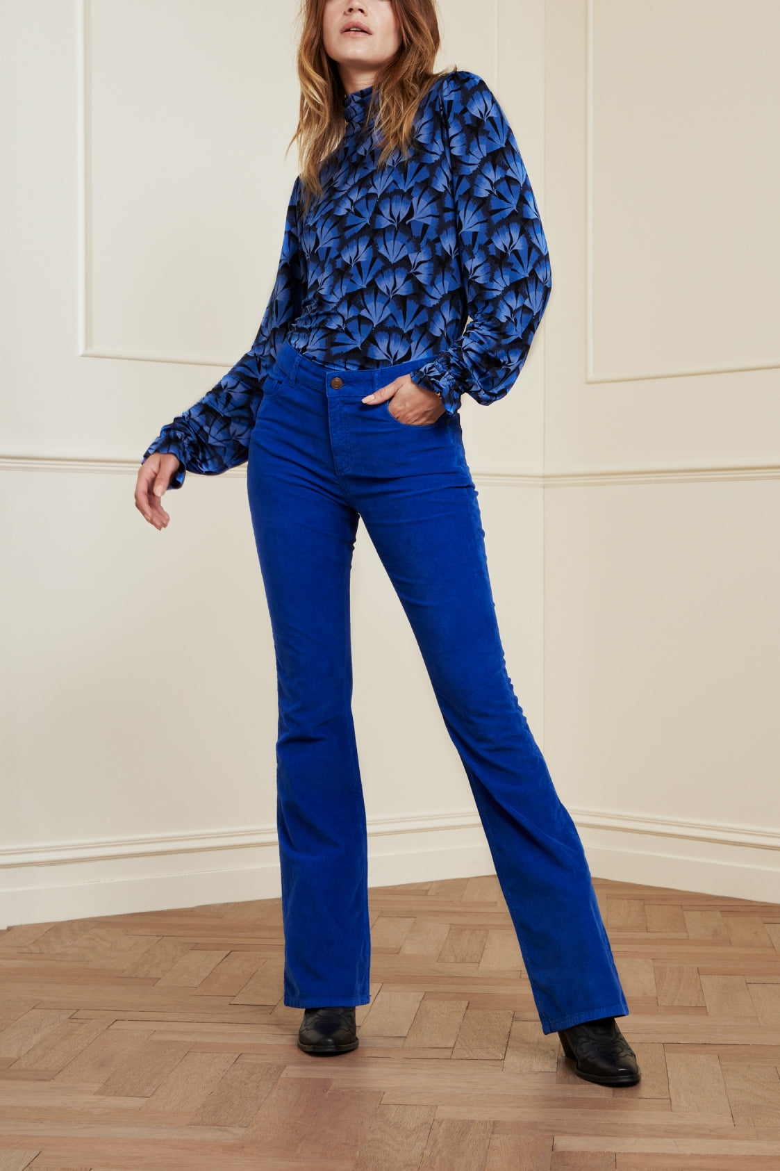 Eva Corduroy Flare Trousers Fabienne chapot - second hand