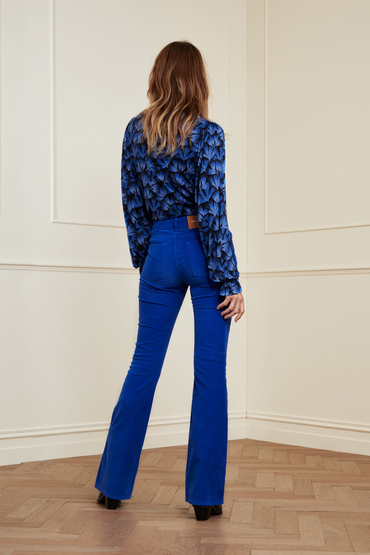 Eva Corduroy Flare Trousers Fabienne chapot - second hand