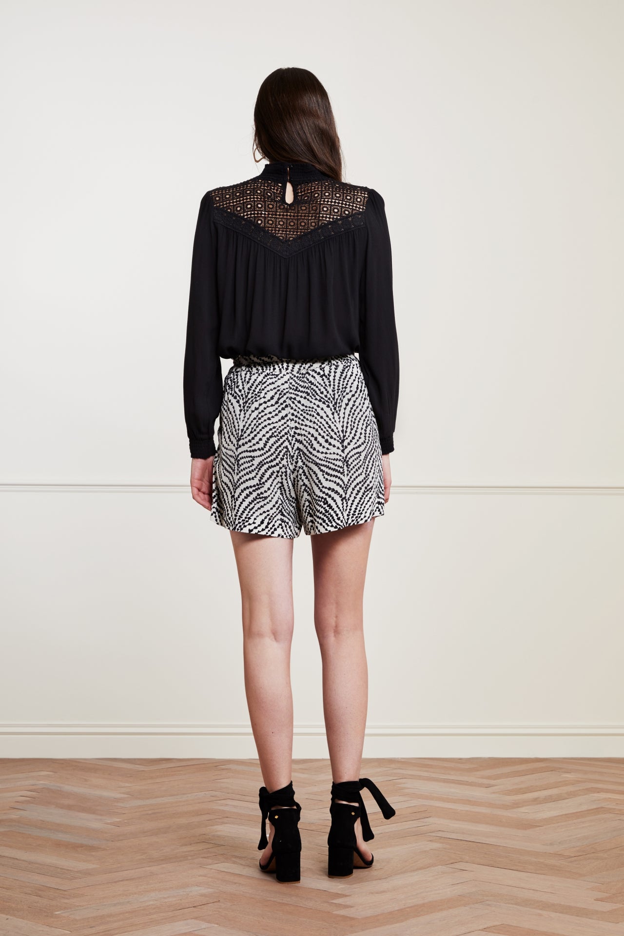 Olivia Isa Short Fabienne chapot - second hand