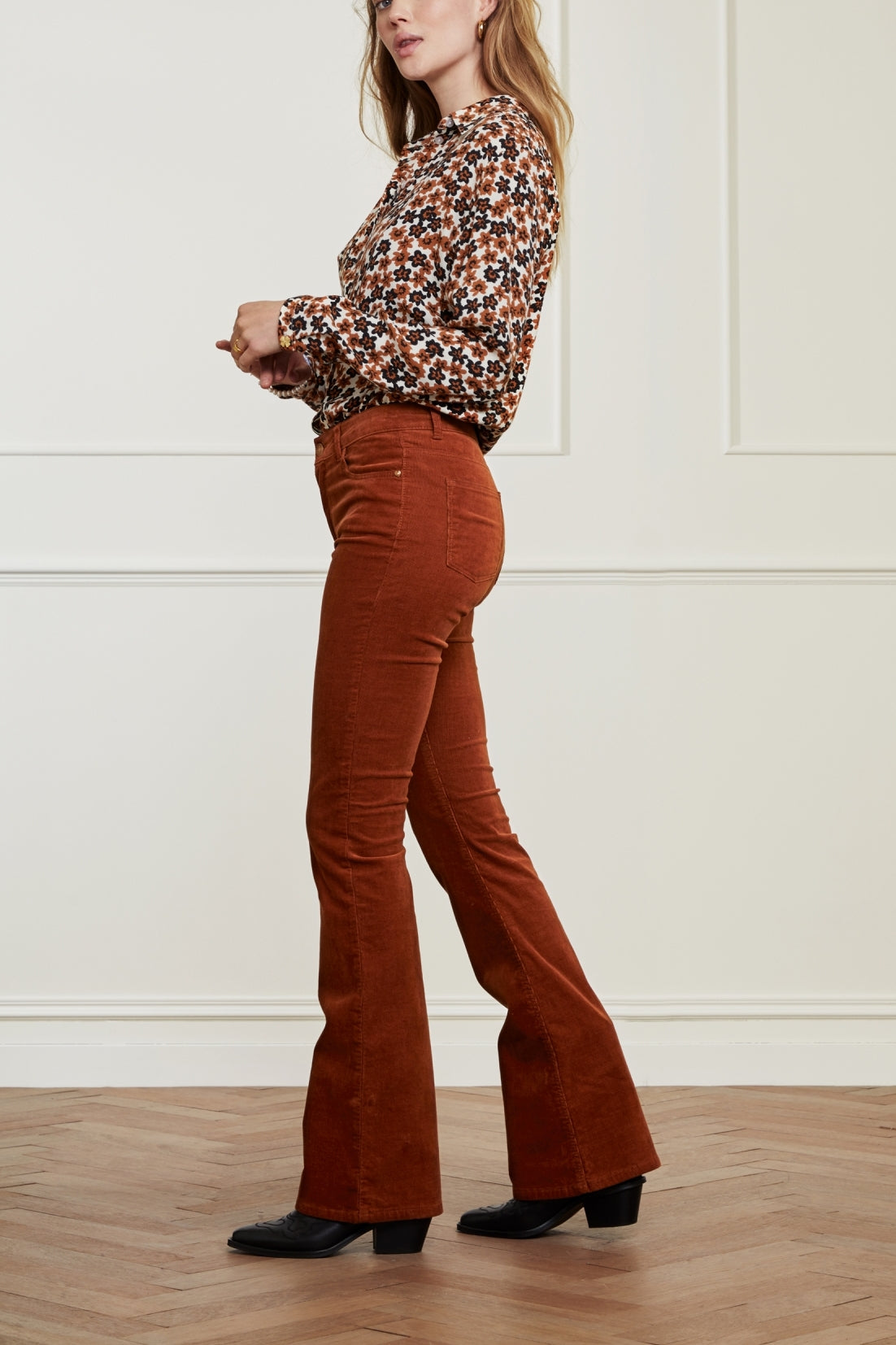 Eva Corduroy Flare Trousers Fabienne chapot - second hand