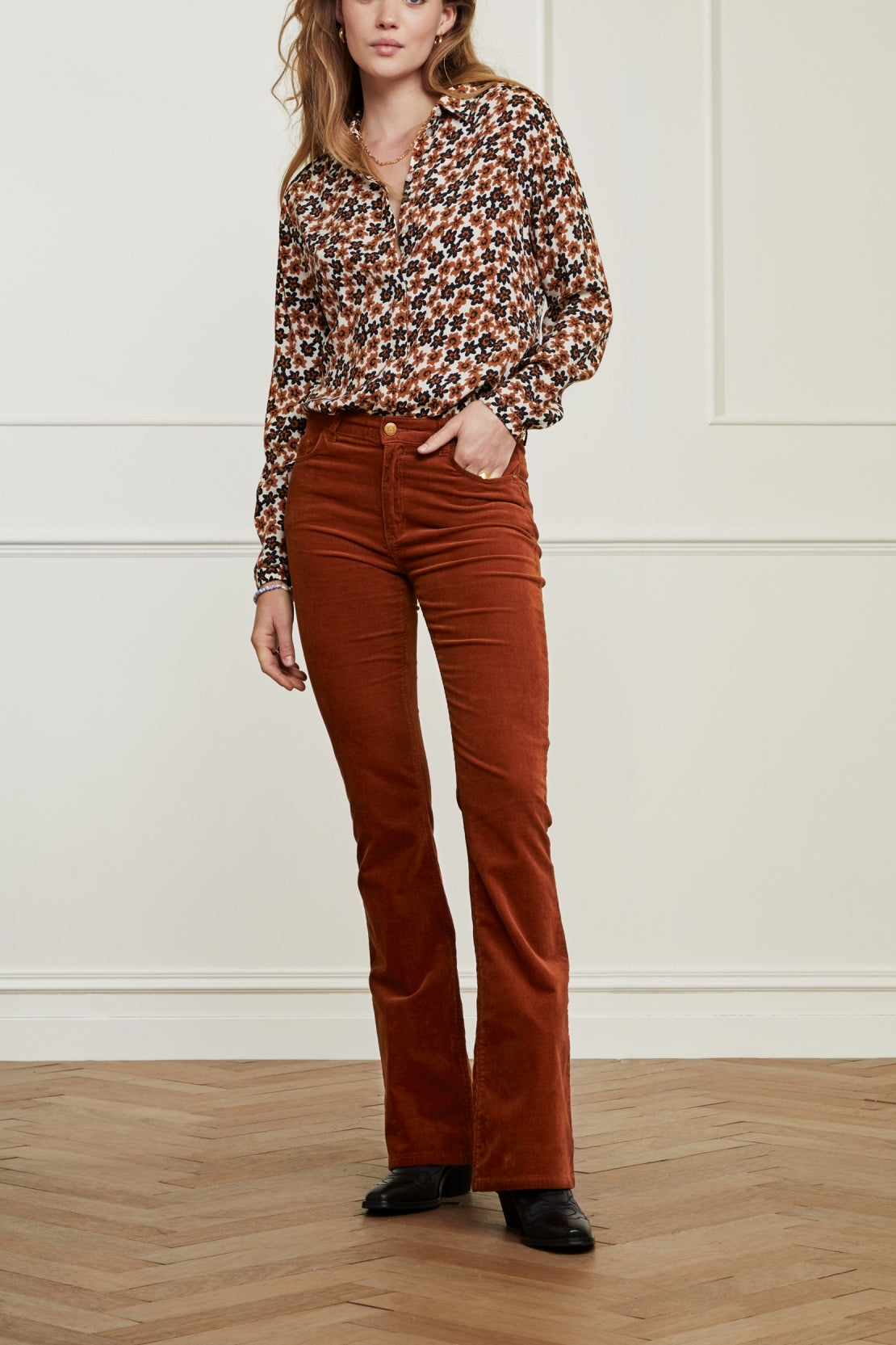 Eva Corduroy Flare Trousers Fabienne chapot - second hand